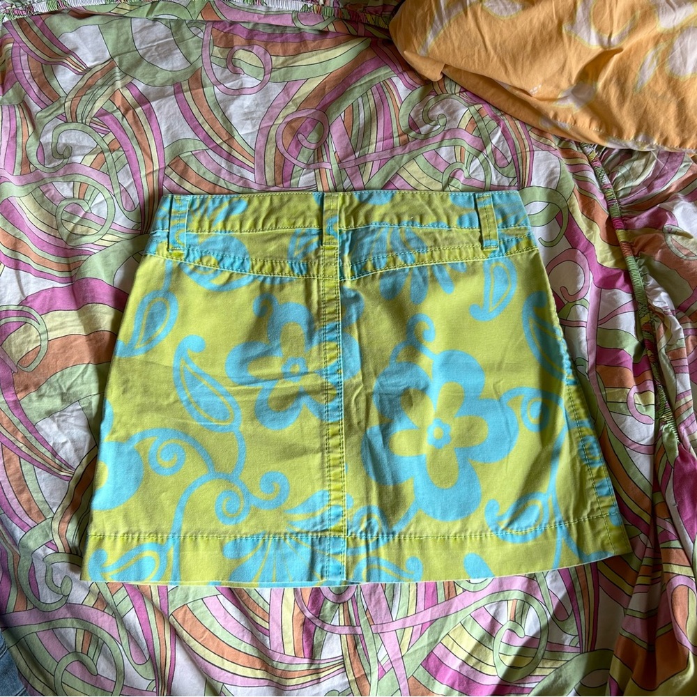 Vintage Gap Coconut Girl Hibiscus Mini Skirt, Sizes 1, 2, 4, & 16 available - Picture 14 of 14